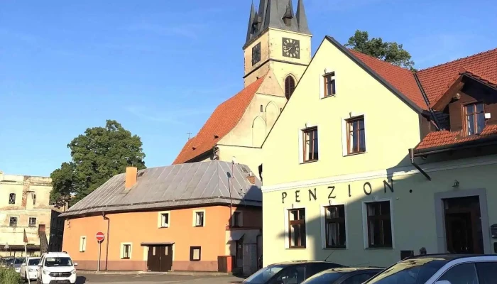 Vinarna Pension Pod Hradem Od Hostu - Heroldovo Nábř. 135/135
