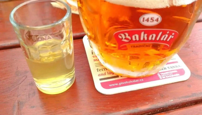 Vinarna Pod Lipou Pivo - Lipová