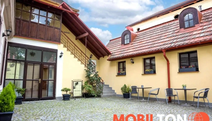 Vinarna Vikarka   Restaurace A Ubytovani V Litomericich Nejnovejsi - Máchova 177/5