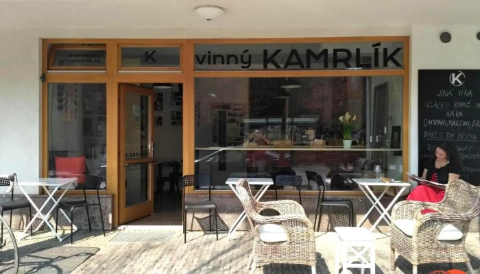 Vinny Kamrlik Cafe Bistro Vinoteka Vse - 5. Května 15
