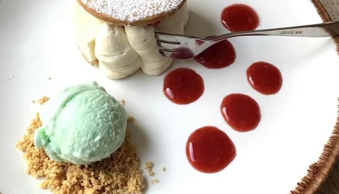 Vinohradsky Parlament Panna Cotta - Vinohrady