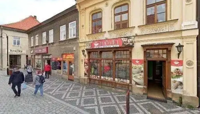 Vy Restaurant Viet  Thai Sushi Street View A 360deg - Husova 89/3