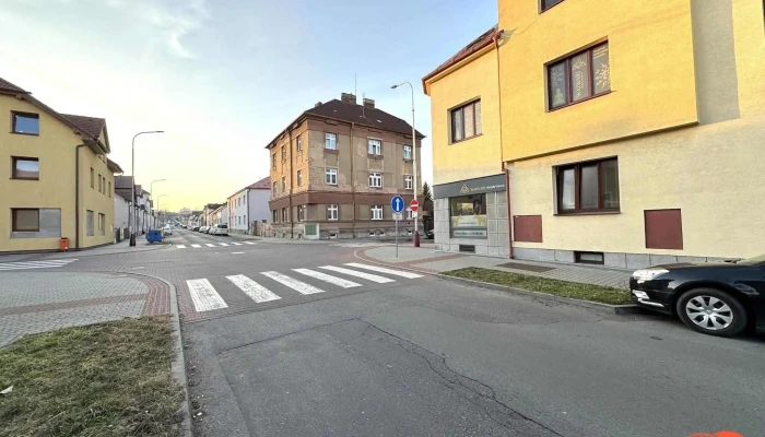 Waiwari Thajske Bistro Nejnovejsi - Mladá Boleslav Iii