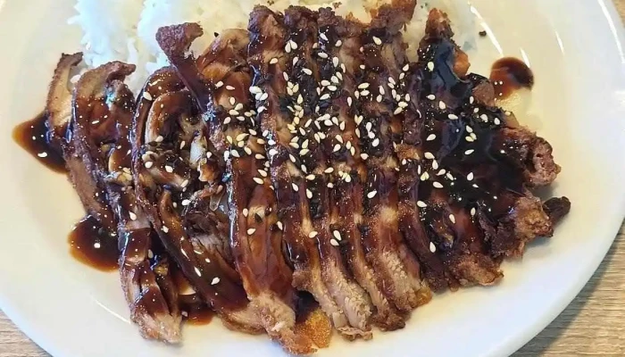 Woke Poke -    Asian Fusion Vse - Želetická 2210/19