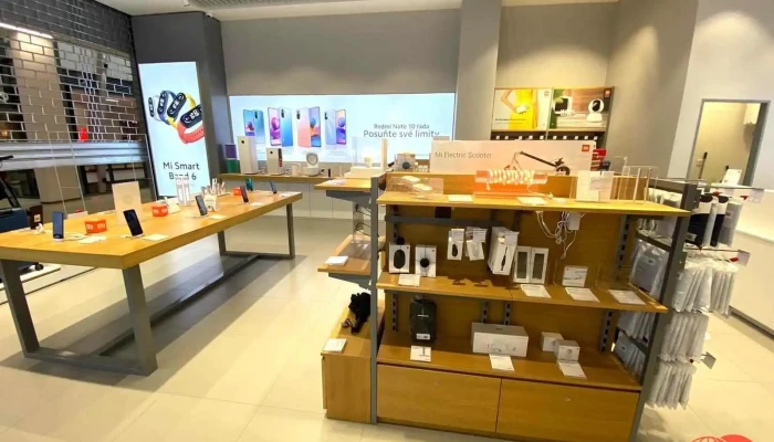 Xiaomi -  Uvnitr - Pražská Tř. 1247/24