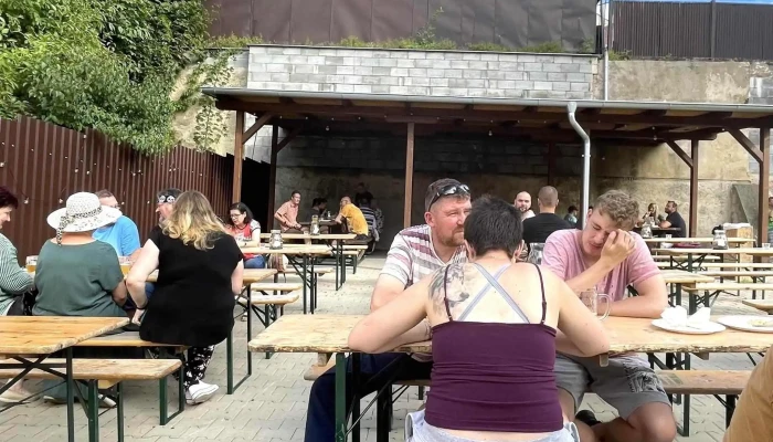Zahrada Pivovaru Kladno Krocehlavy Kročehlavy - Kročehlavy