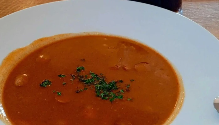 Zajezdni Hostinec Kamen Instagram - Kámen
