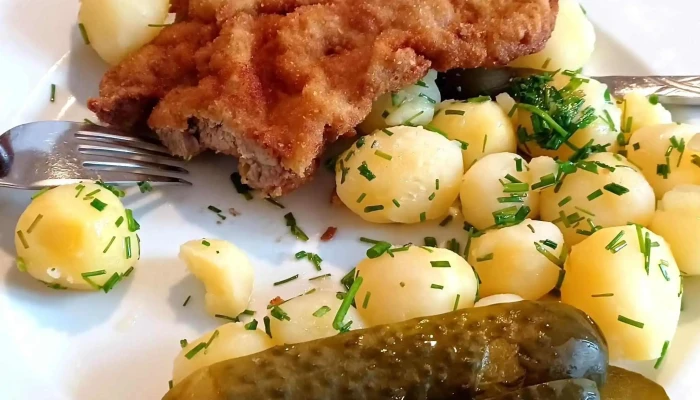Zajezdni Hostinec Kamen Oteviraci Doba - Kámen