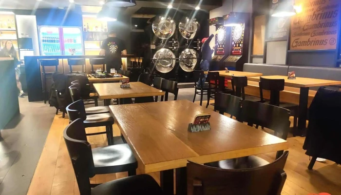 Zakladna U Pata Vzhled A Atmosfera - Mladá