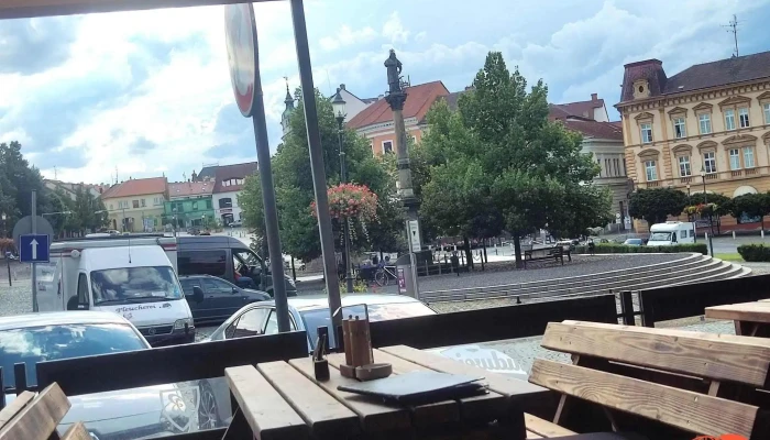 Zamecka Restaurace   Roudnice Nad Labem Vzhled A Atmosfera - Karlovo Nám. 8
