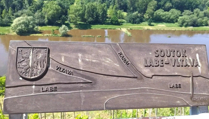 Zamecka Restaurace Na Vyhlidce Jak Se Dostat - Svatováclavská 16