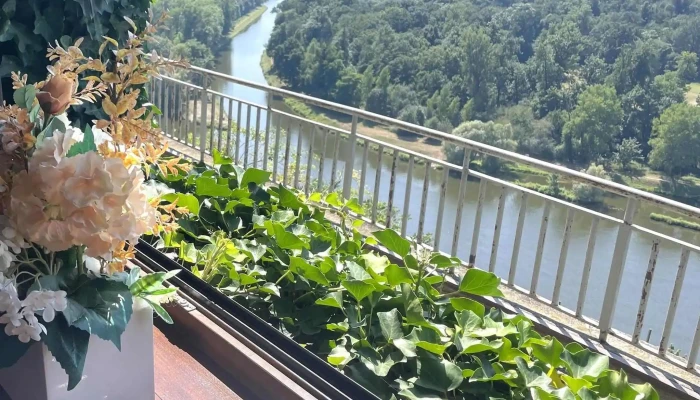 Zamecka Restaurace Na Vyhlidce Telefon - Svatováclavská 16