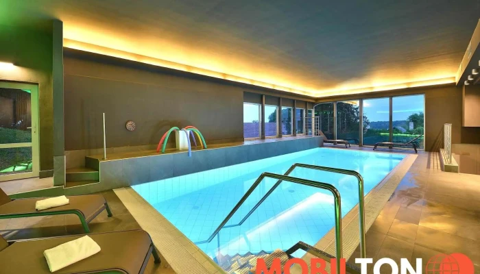Zamecky Hotel Maxmilian Vybaveni - Loučeň