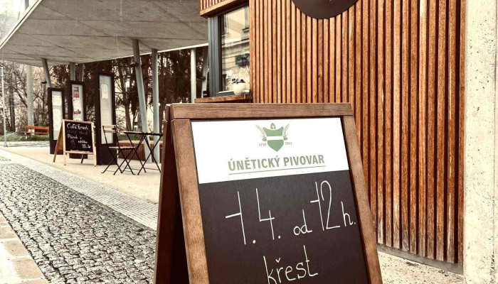 Zastavka Ernest Vse - Nádražní 147
