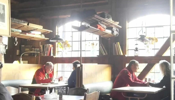 Zastavka Nizbor Restaurace - K Nádraží 379