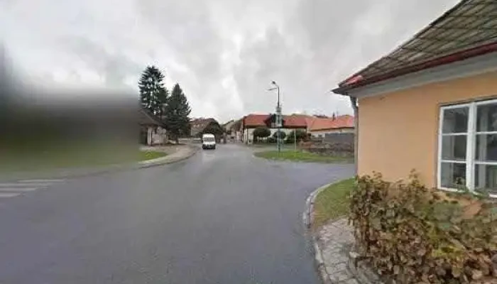 Zavodni Jidelna Kamenice N Lipou Vse - U Kult. Domu 714