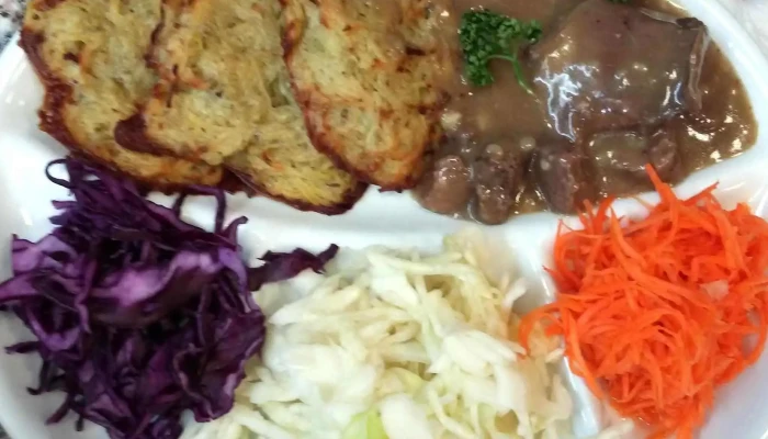 Zdrave Dobroty U Sary Restaurace - Tř. Budovatelů 1353/108a