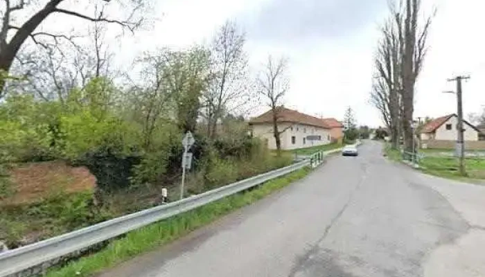 Zloninsky Dvur Street View A 360deg - Zlonín