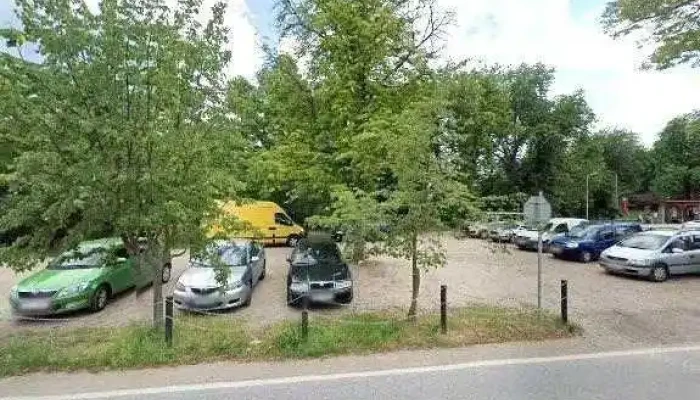 Zmrzlinovy Raj Kredo Street View A 360deg - Loučeň