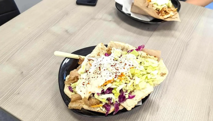 Zurap Kebabpizza Otevřeno Nyni - Zelenkova 496/18
