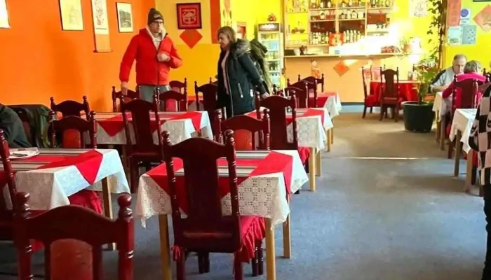 Čínská restaurace - Husovo Nám. 75